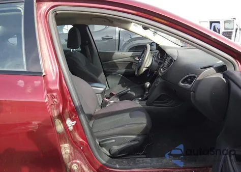 2015 Dodge Dart Se z USA, uszkodzony, nr VIN 1C3CDFAA7FD242320